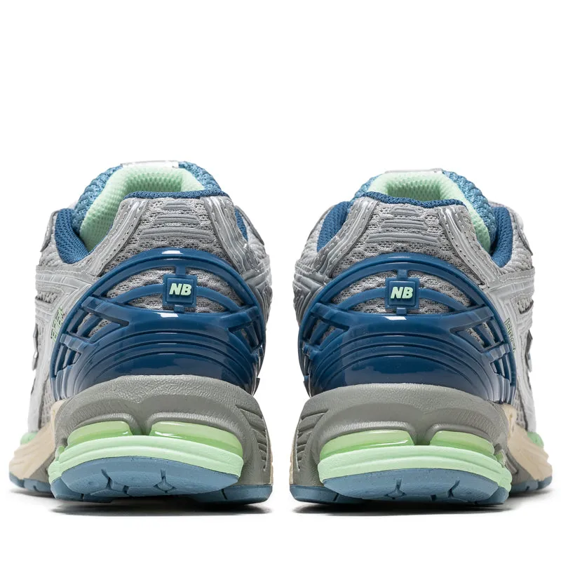 New Balance 1906R - Silver Metallic/Still Water New Balance versatile casual sneakers
