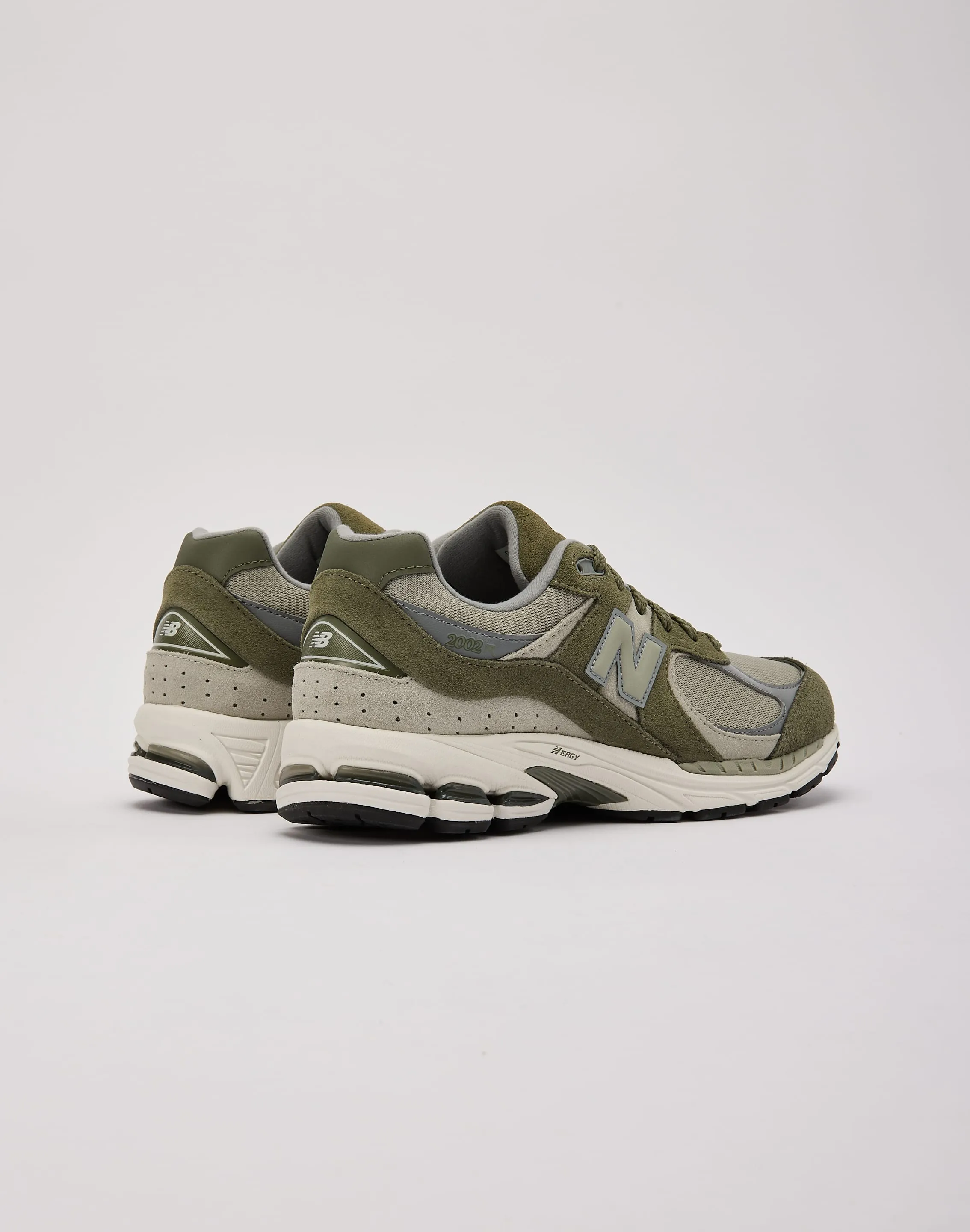 New Balance 2002R Cushioned Shoes