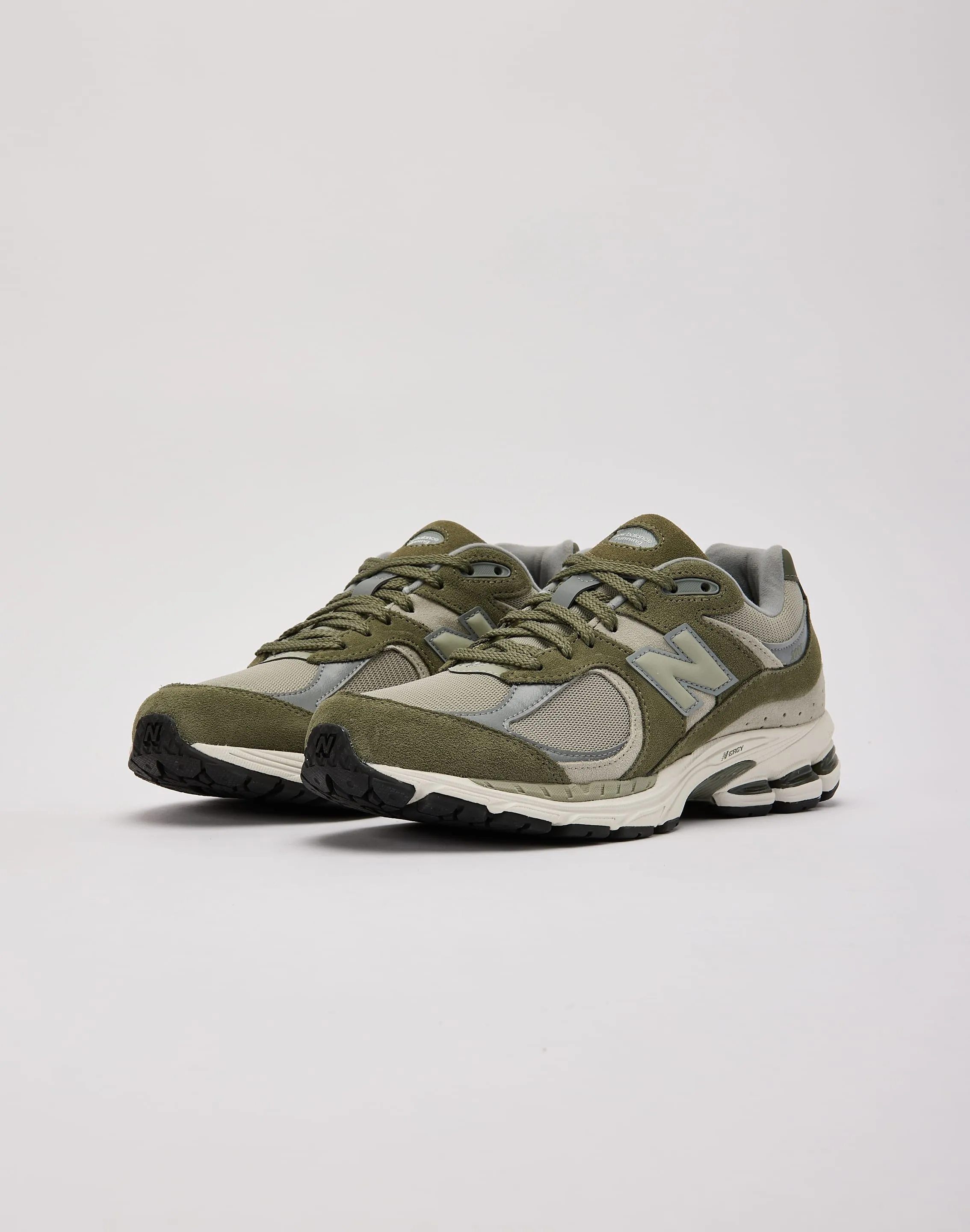 New Balance 2002R Cushioned Shoes