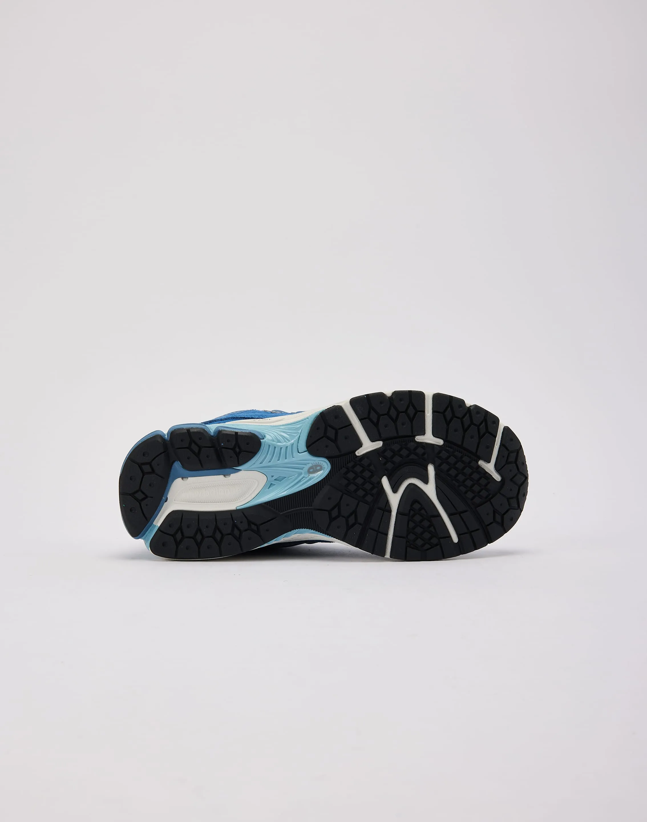 New Balance 2002R Grade-School Cushioned Shoes
