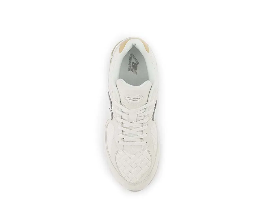 New Balance 2002R New Balance athletic sneakers