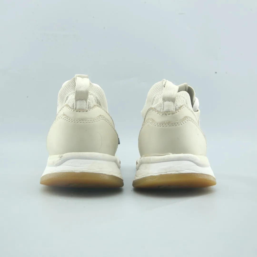 NEW BALANCE 247 New Balance trainer visuals