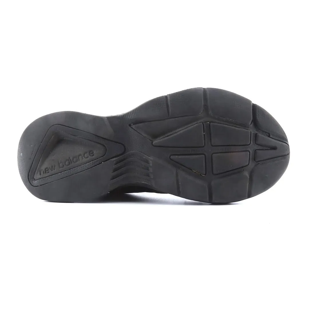 NEW BALANCE 409 New Balance casual shoe looks