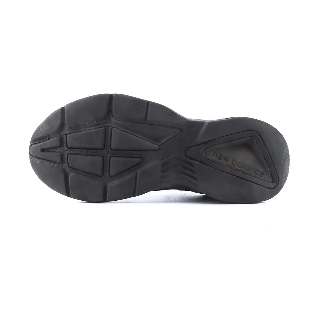NEW BALANCE 409 New Balance casual shoe looks