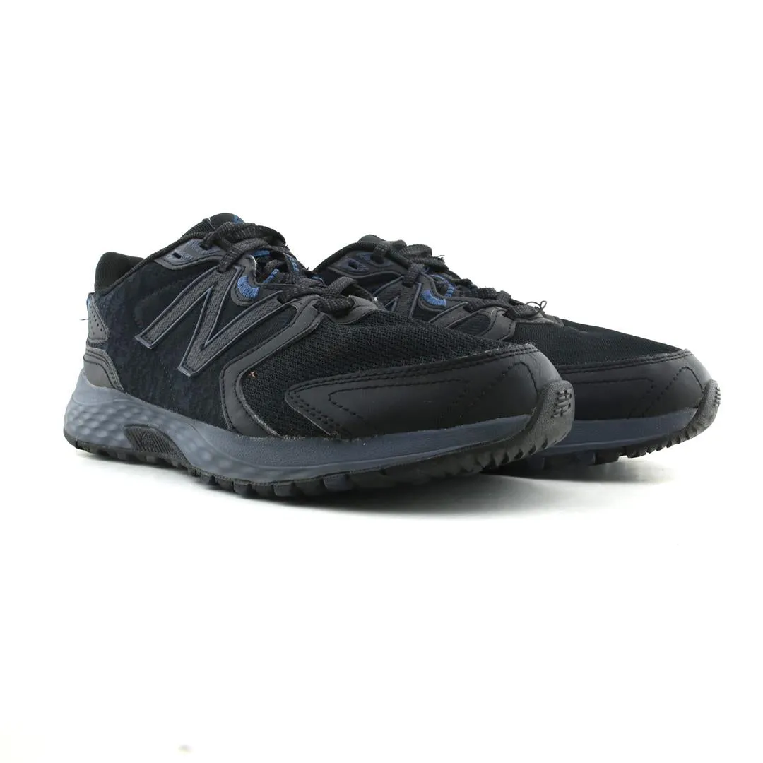 NEW BALANCE 410V7 New Balance casual shoe looks