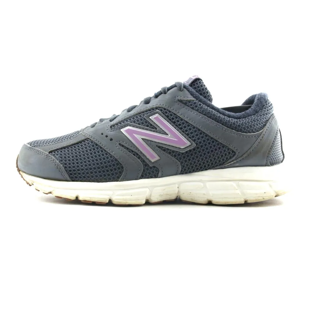 NEW BALANCE 460V2 New Balance athletic performance footwear