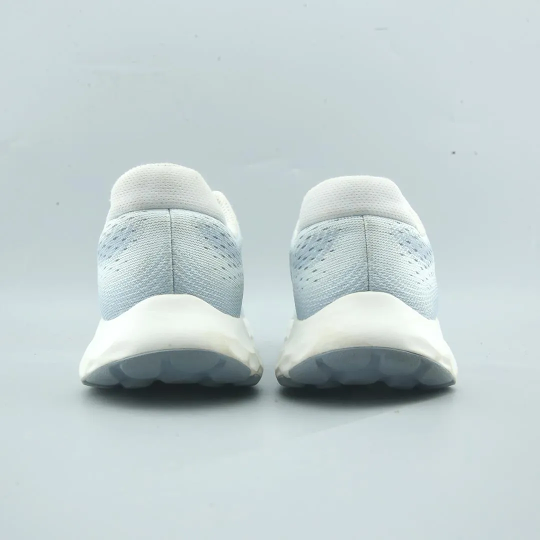 NEW BALANCE 520 V8 New Balance trainer visuals