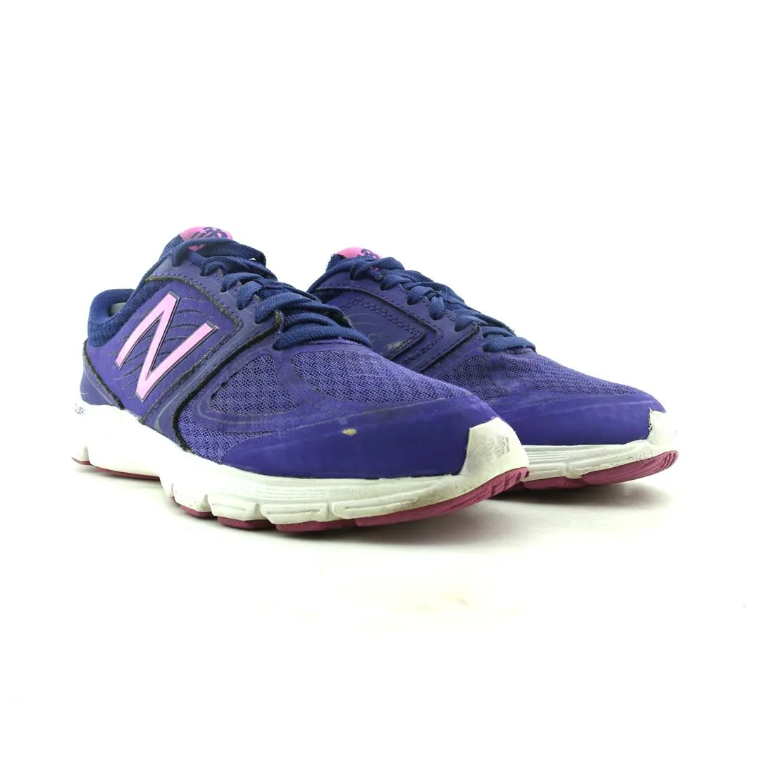 NEW BALANCE 575 V2 retro New Balance shoe shots