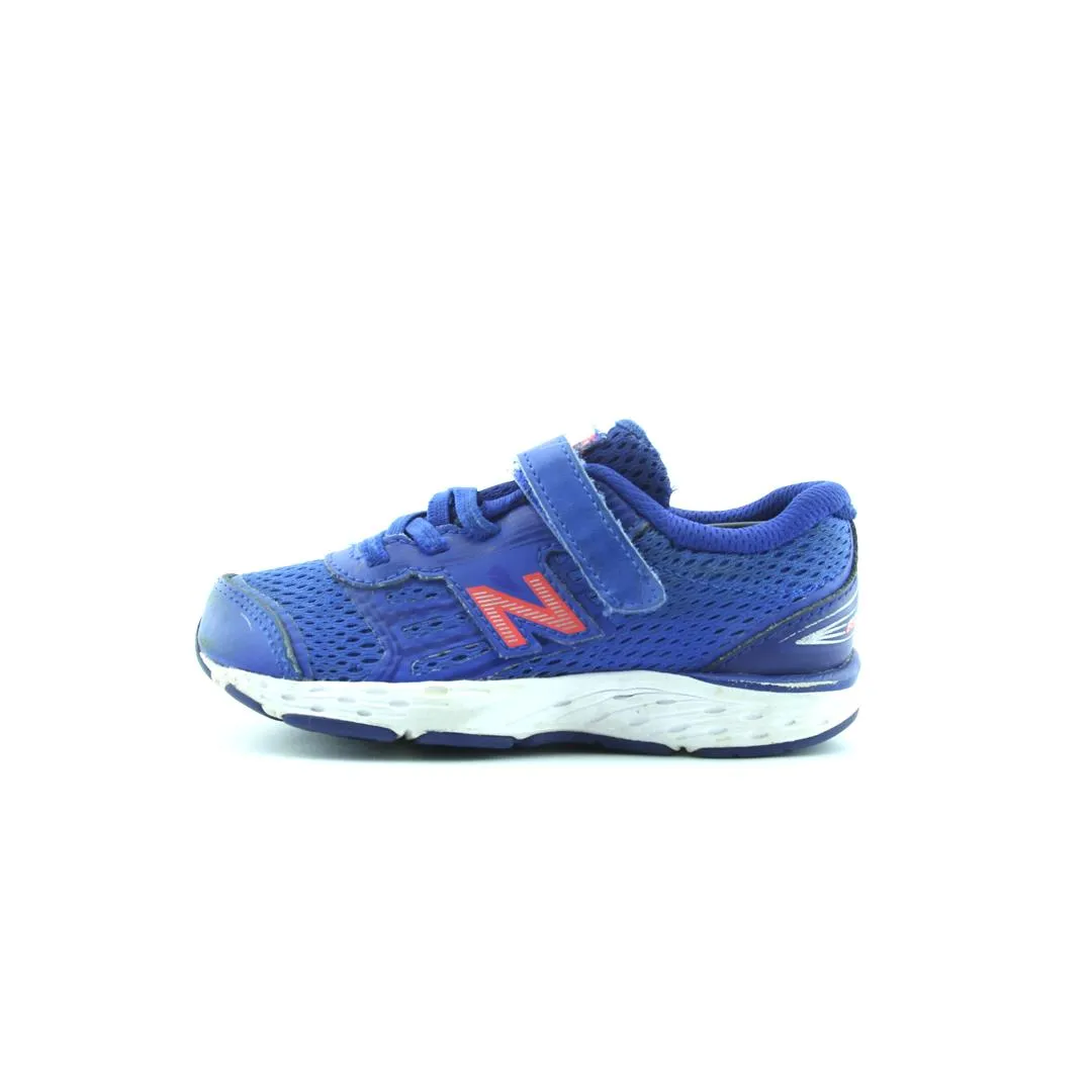 NEW BALANCE 680V5 New Balance supportive sneaker models