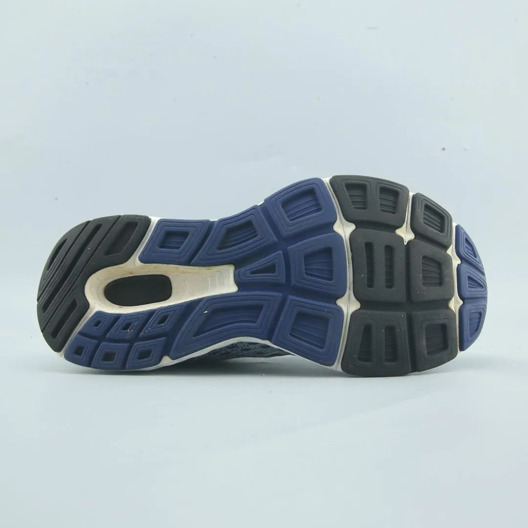 NEW BALANCE 680V6 New Balance trainer visuals