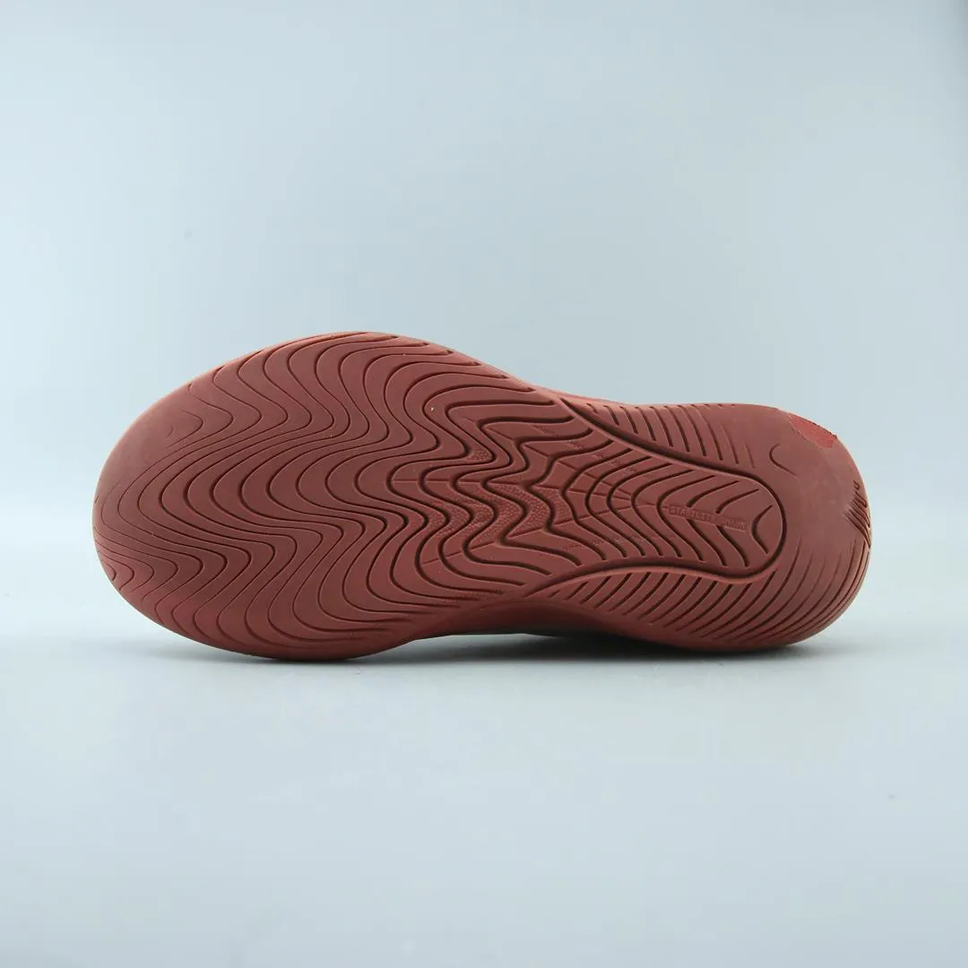 NEW BALANCE 696V5 stylish New Balance designs