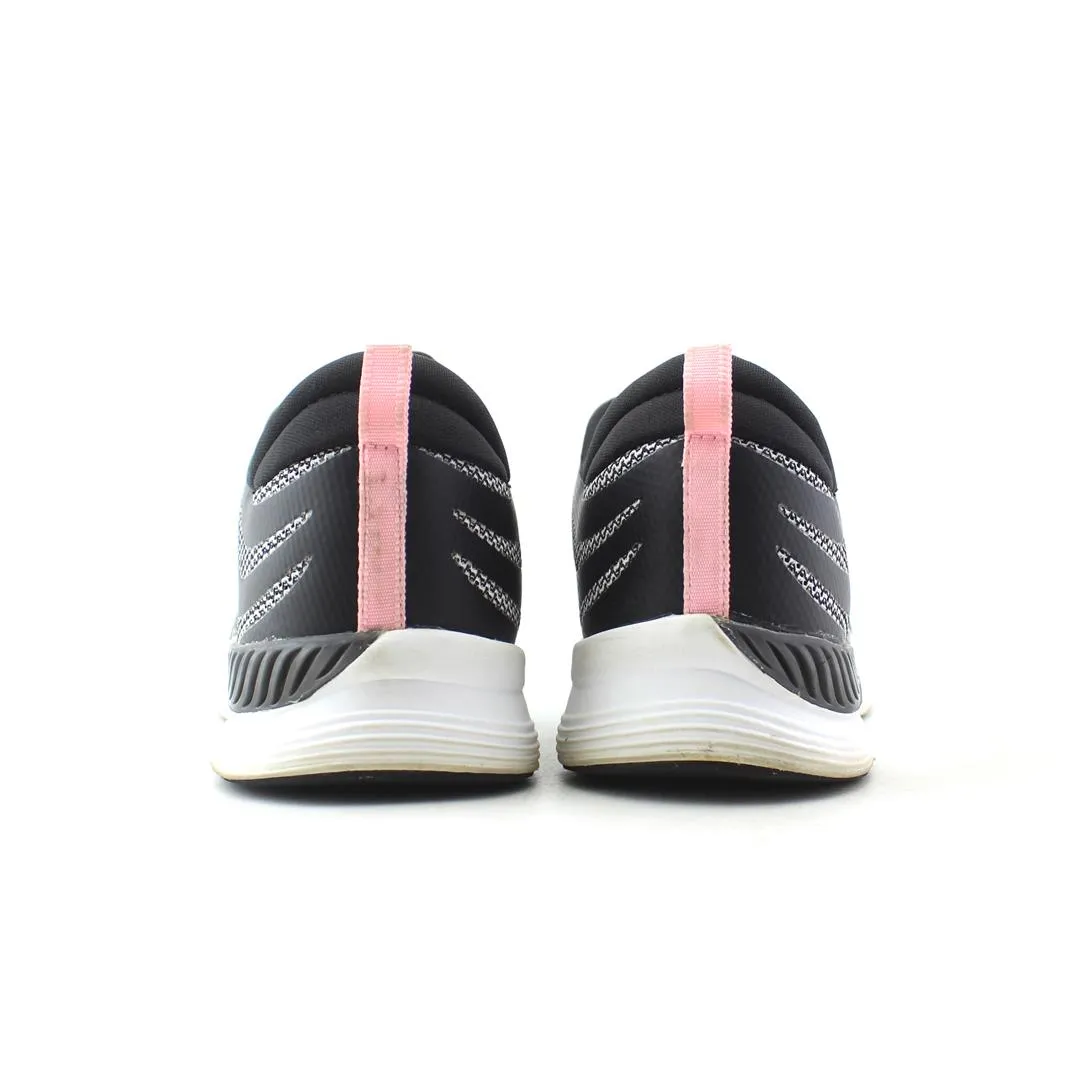 NEW BALANCE 713 New Balance casual shoe looks