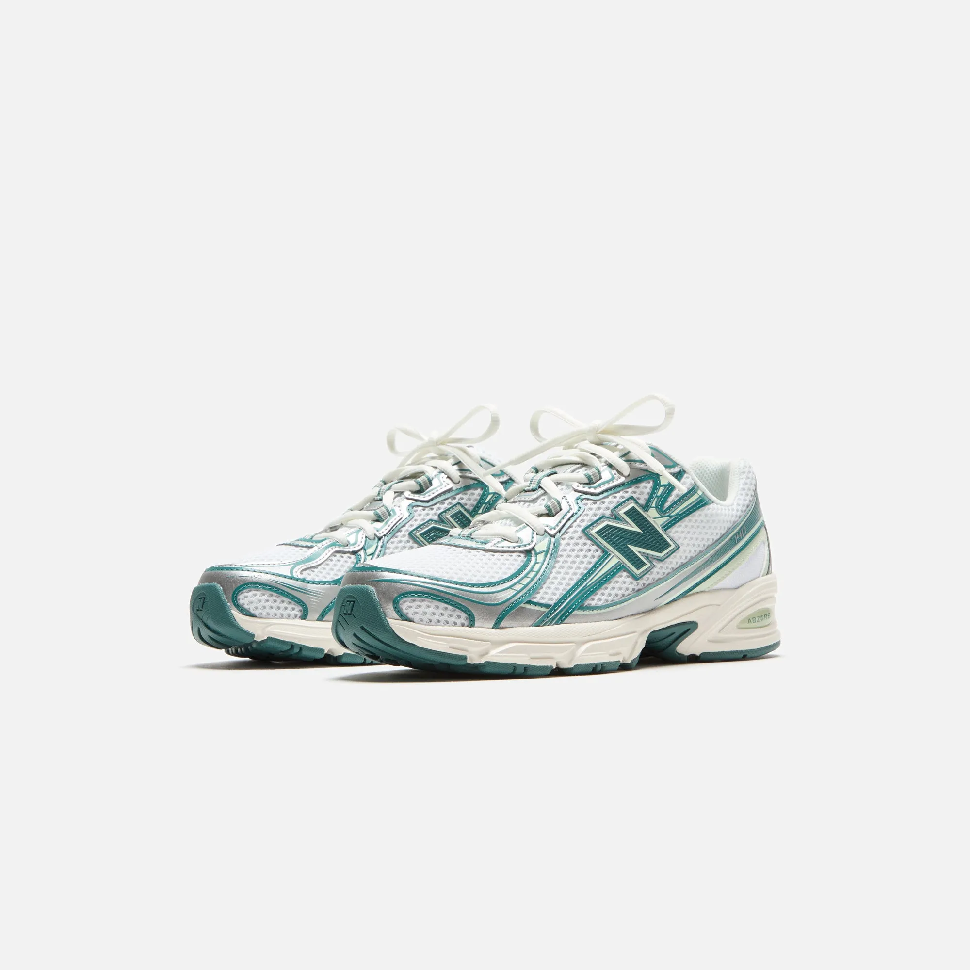 New Balance 740 - White / Marsh Green / Sea Salt Nike Air Force 1 edition