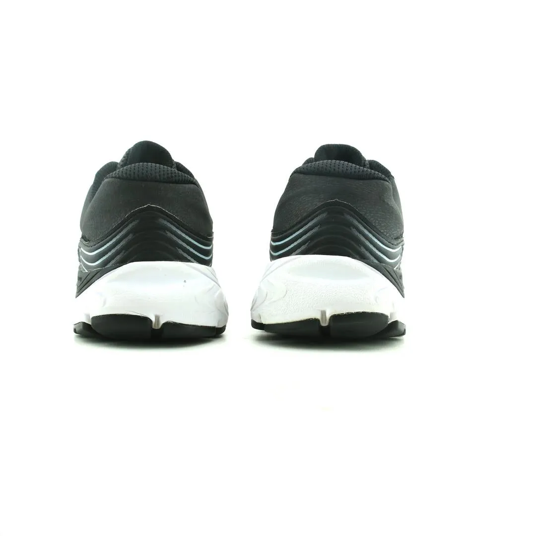 NEW BALANCE 840 V5 retro New Balance shoe shots