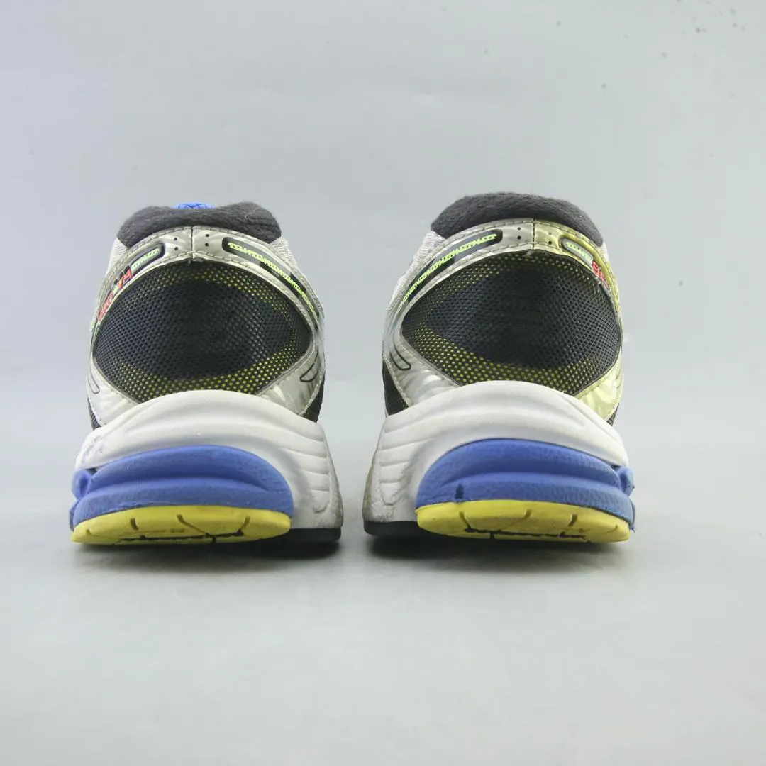 NEW BALANCE 860V4 New Balance casual shoe looks