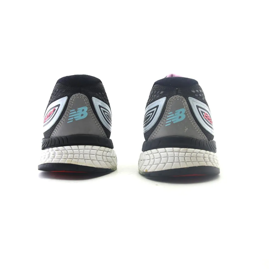 NEW BALANCE 880V7 retro New Balance shoe shots