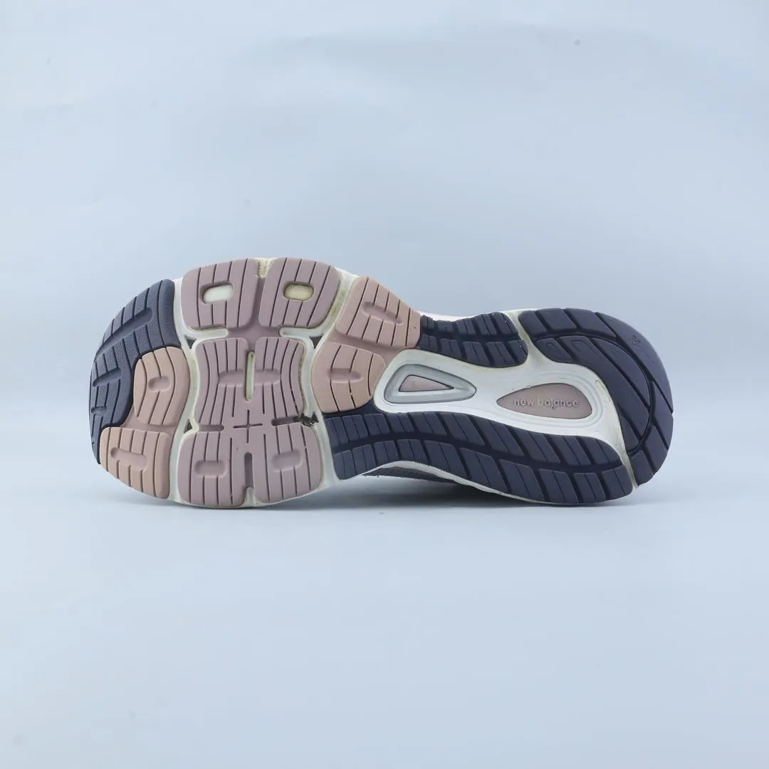 NEW BALANCE 880V9 stylish New Balance designs