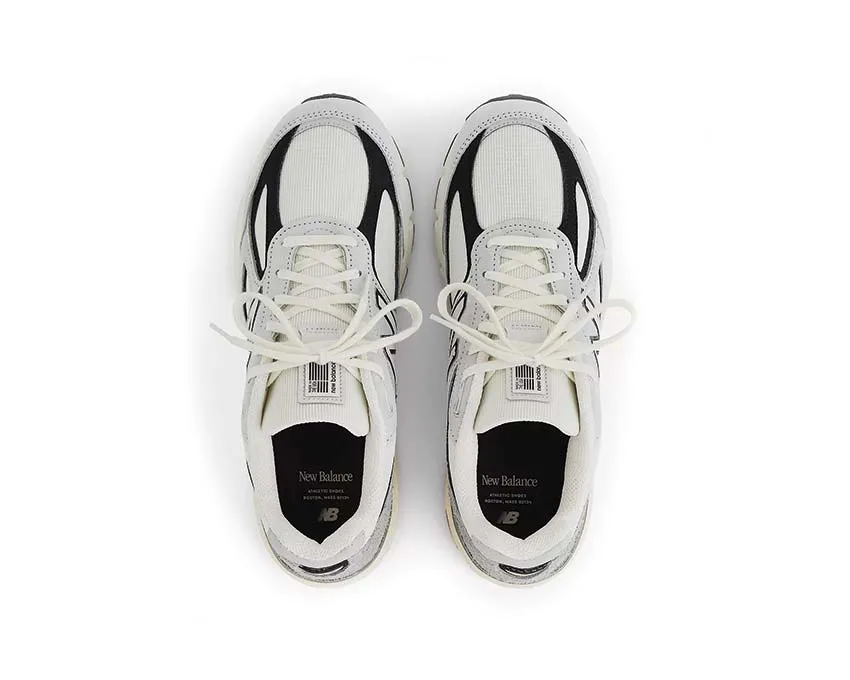 New Balance 990v4 Made in USA "Grey Black" New Balance athletic sneakers