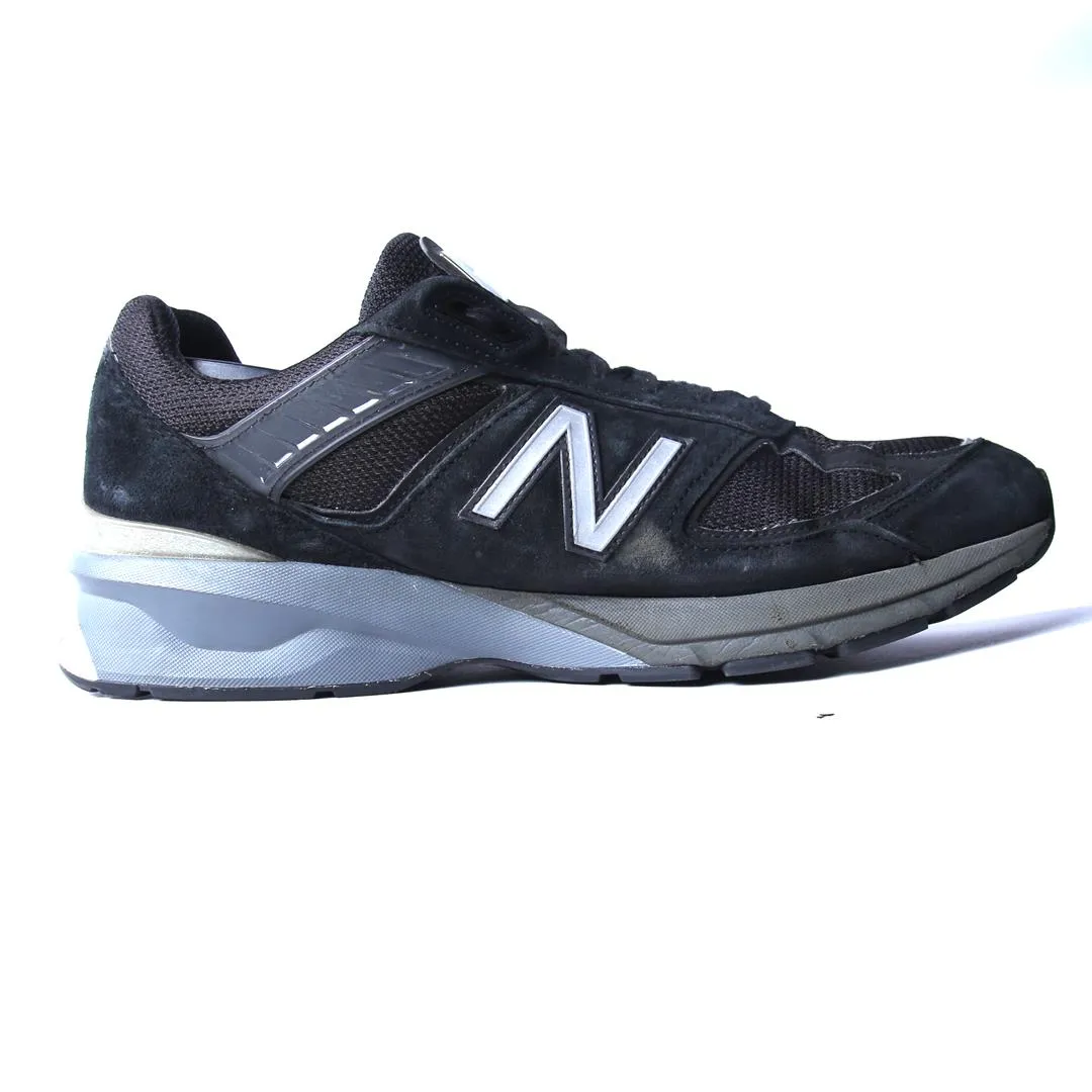 NEW BALANCE 990V5 New Balance casual shoe looks