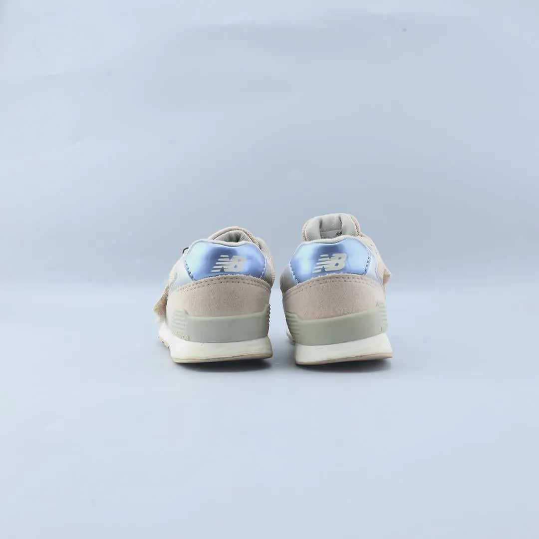 NEW BALANCE 996 New Balance trainer visuals