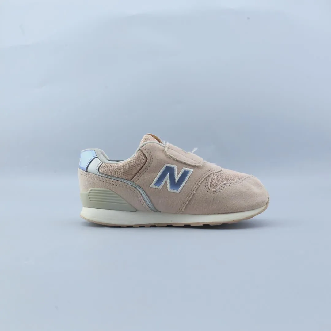 NEW BALANCE 996 New Balance trainer visuals