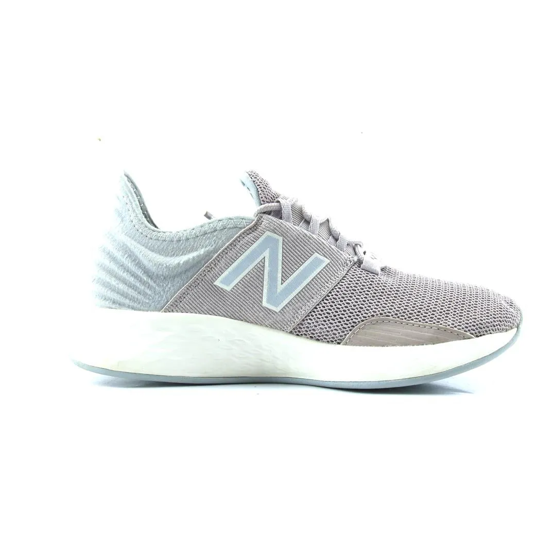 NEW BALANCE FRESH FOAM ROAV New Balance casual shoe looks