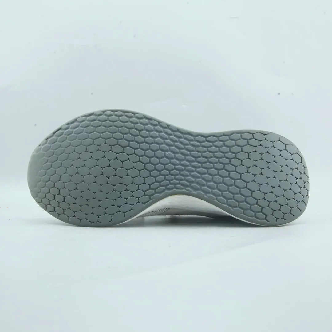 NEW BALANCE FRESH FOAM ROAV New Balance trainer visuals