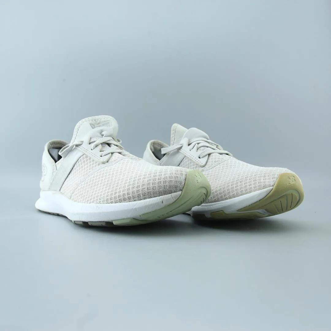 NEW BALANCE FUELCORE NERGIZE V1 stylish New Balance designs