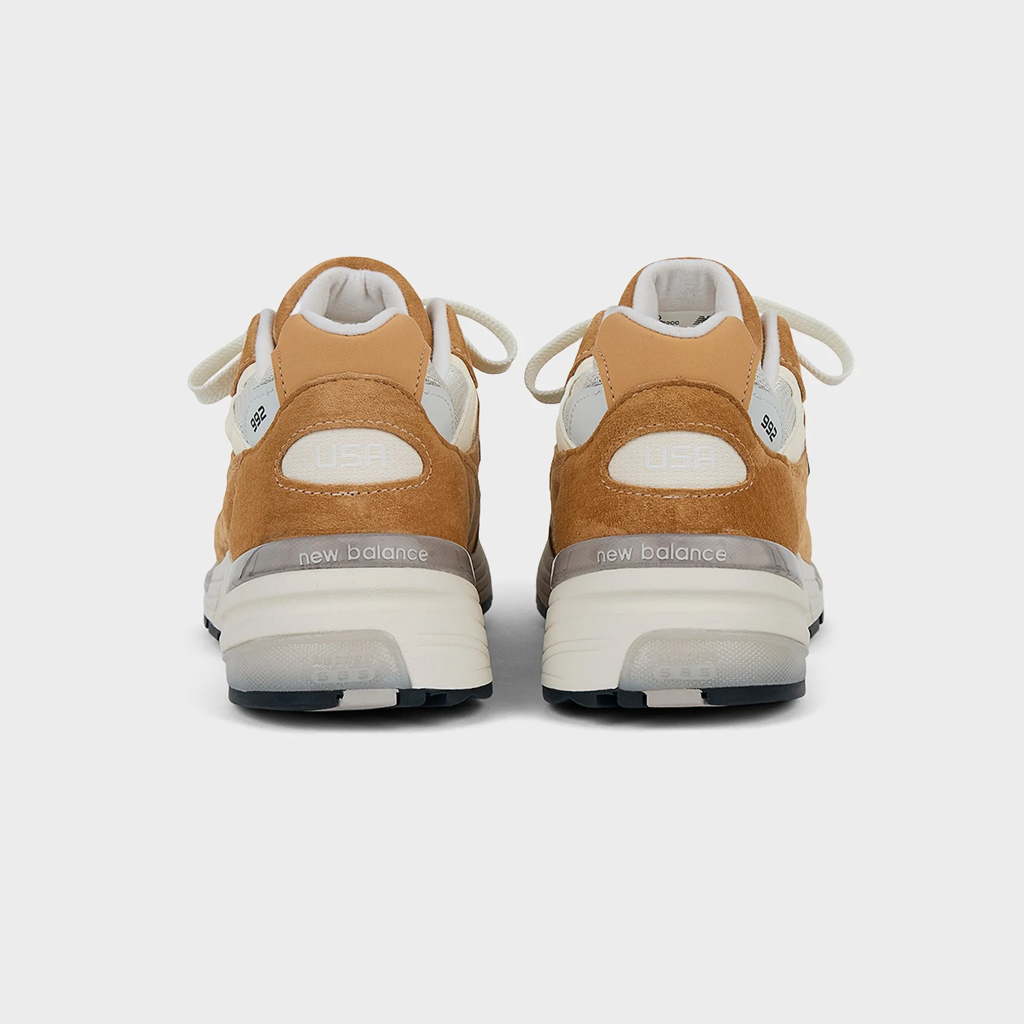 New Balance Made in USA 992 - Sweet Caramel / Calcium Nike Air Force 1 edition