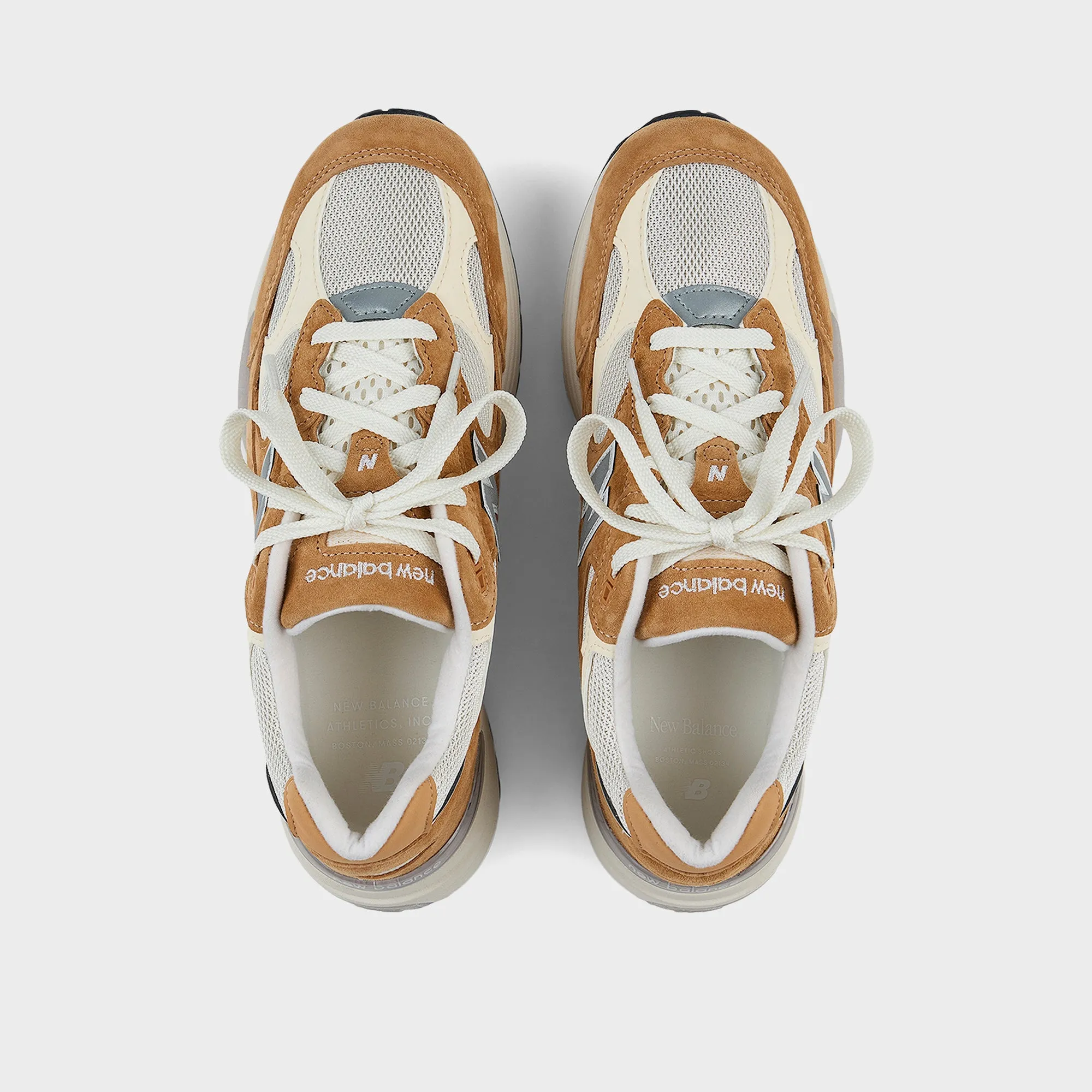 New Balance Made in USA 992 - Sweet Caramel / Calcium Nike Air Force 1 edition
