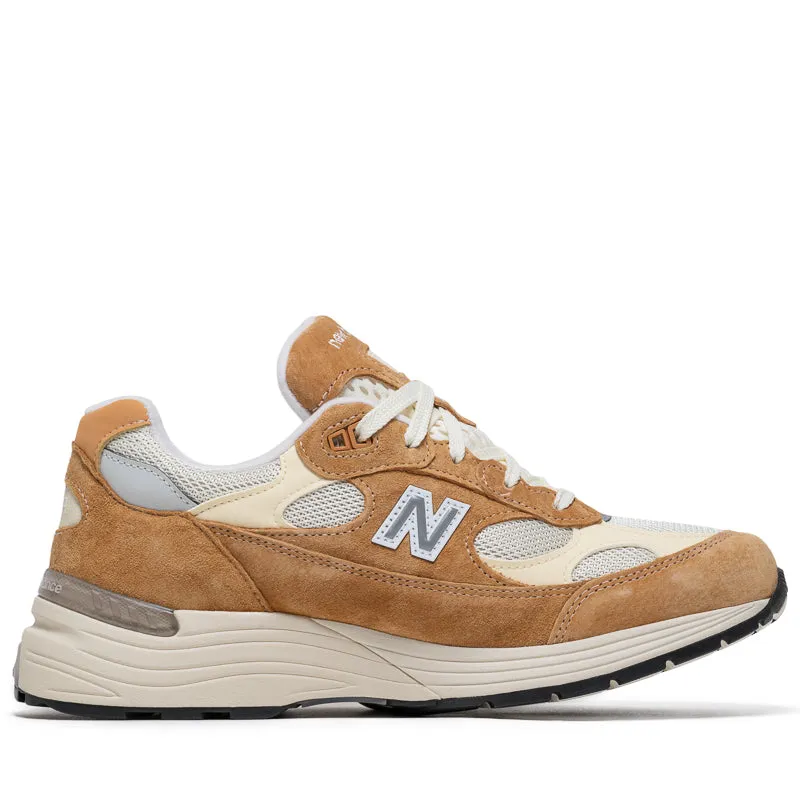New Balance Made In USA 992 - Sweet Caramel/Calcium New Balance versatile casual sneakers