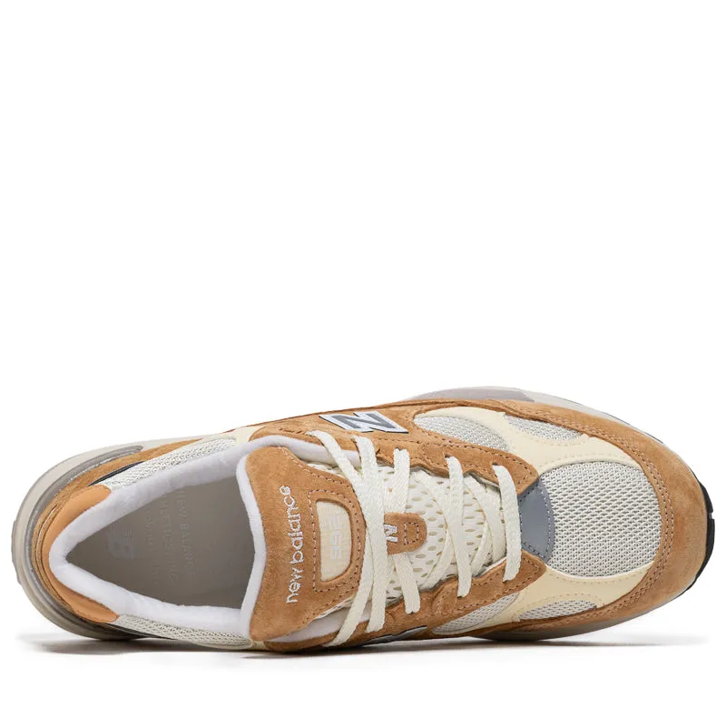New Balance Made In USA 992 - Sweet Caramel/Calcium New Balance versatile casual sneakers