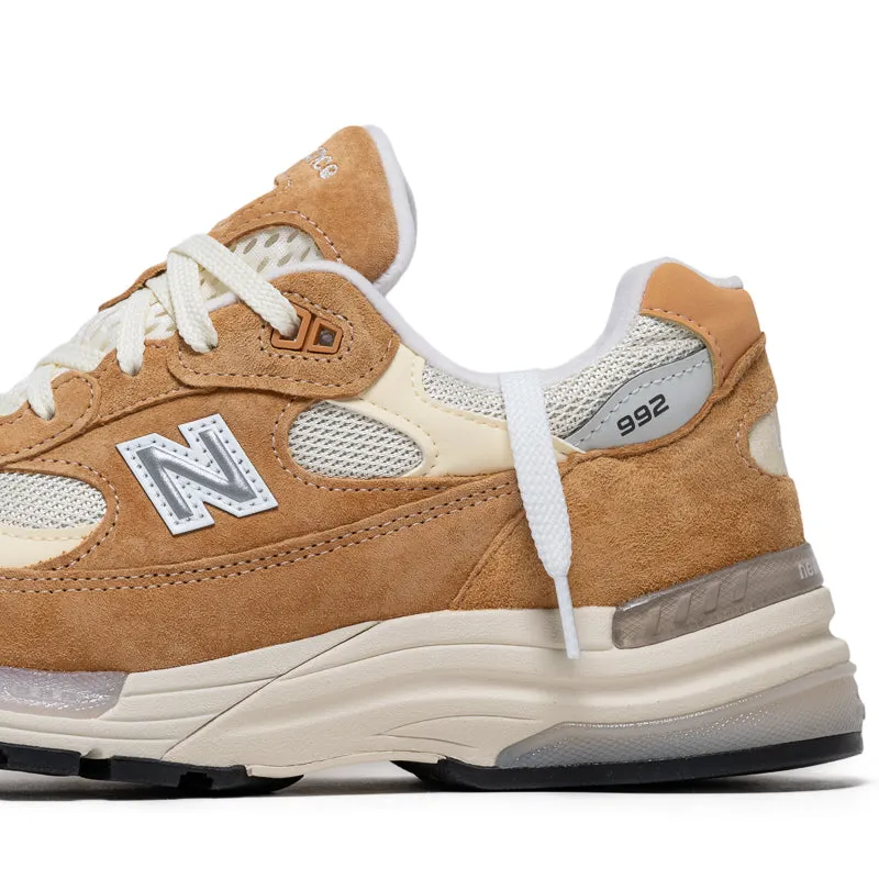 New Balance Made In USA 992 - Sweet Caramel/Calcium New Balance versatile casual sneakers