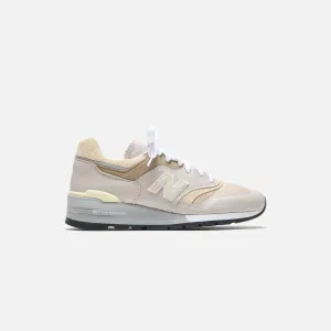 New Balance Made in USA 997 - Moonrock / Driftwood new balance new release comfortable sneakers