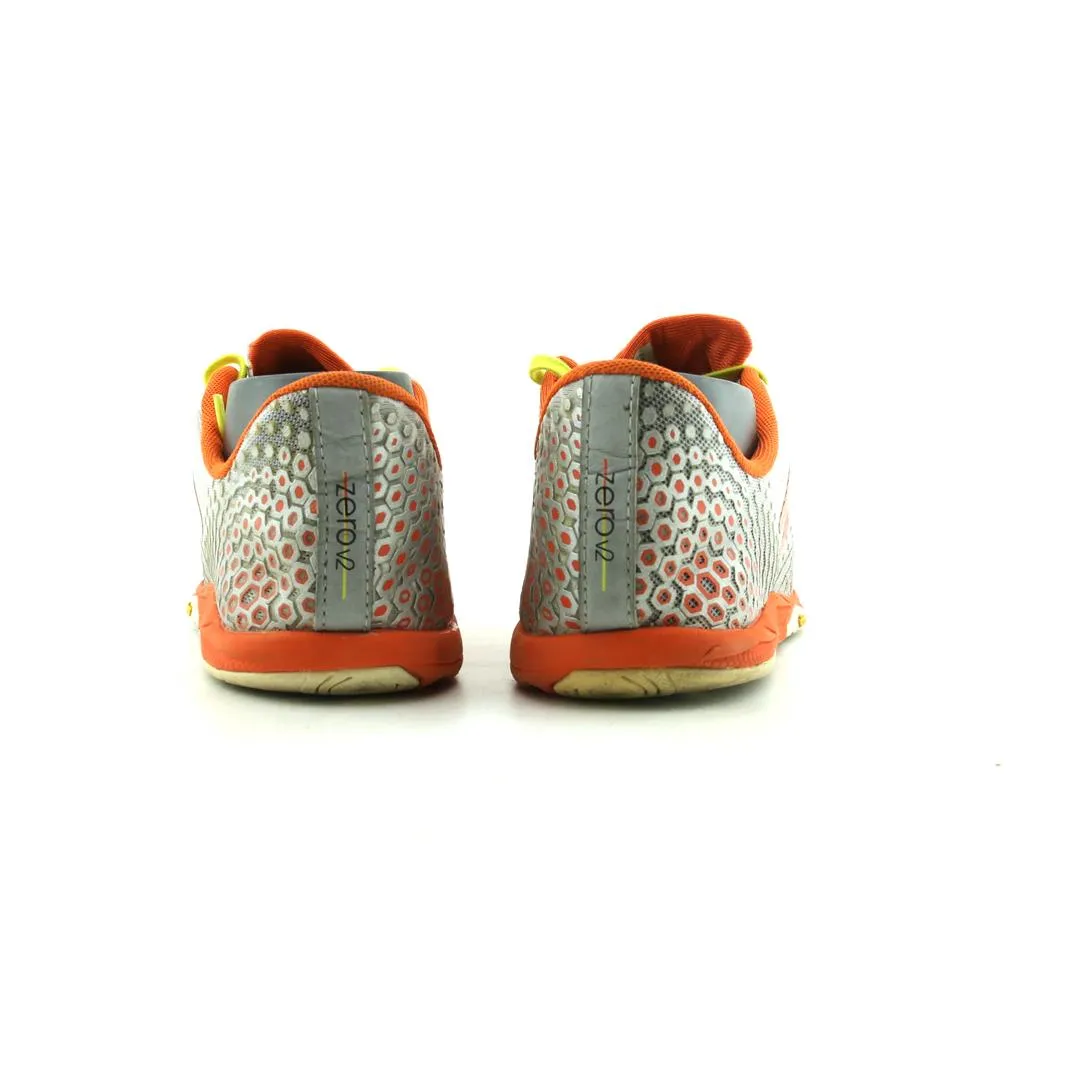 NEW BALANCE MINIMUS ZERO V2 retro New Balance shoe shots