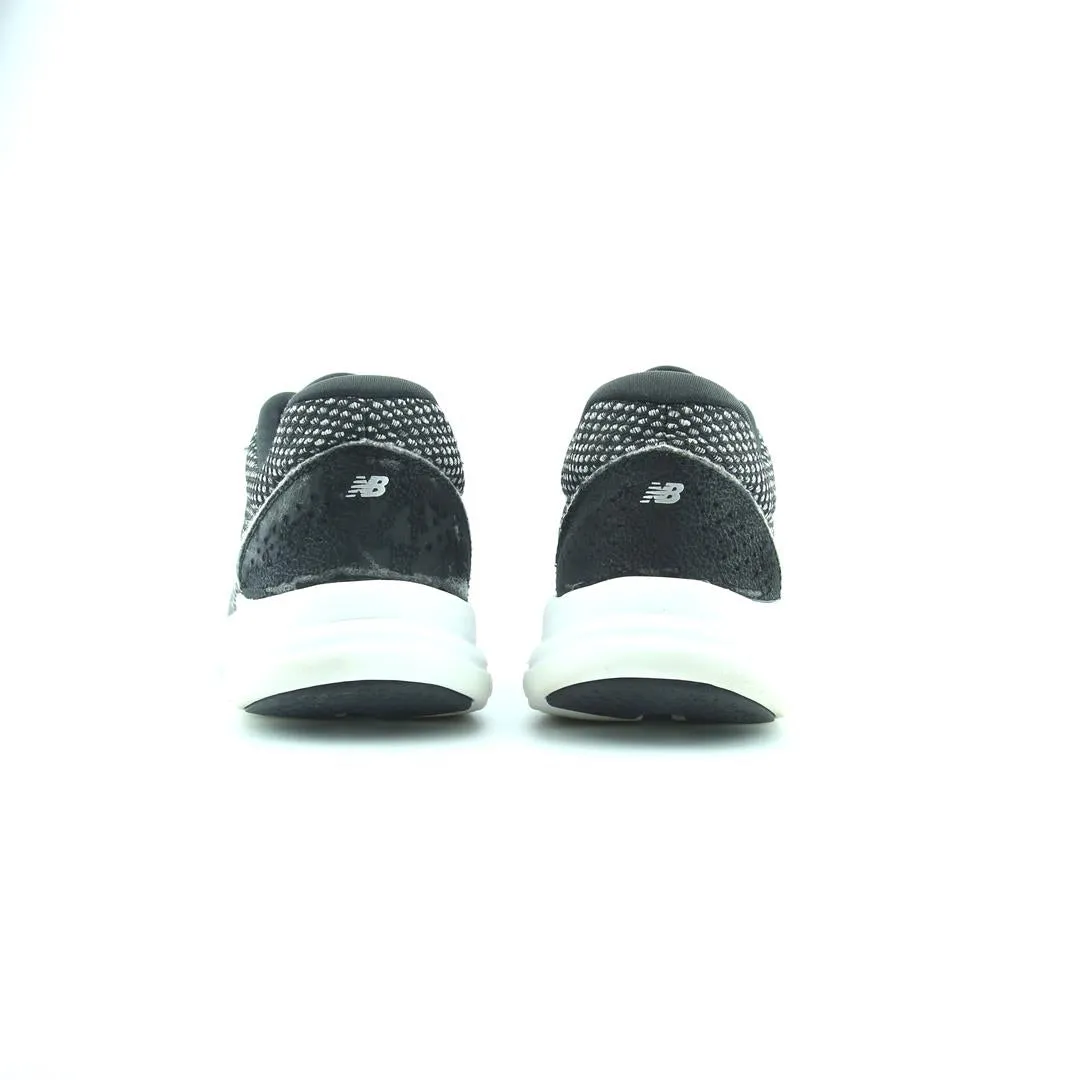 NEW BALANCE VERSI V1 New Balance trainer visuals