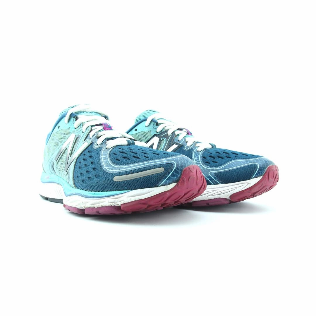 NEW BALANCE 1260 V6 stylish New Balance designs