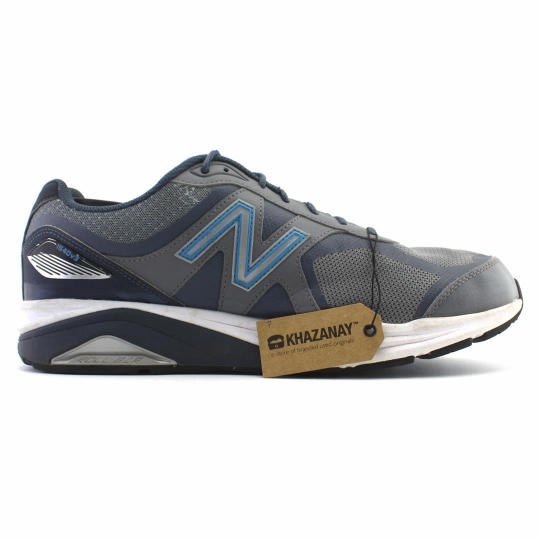 NEW BALANCE 1540V3 retro New Balance shoe shots