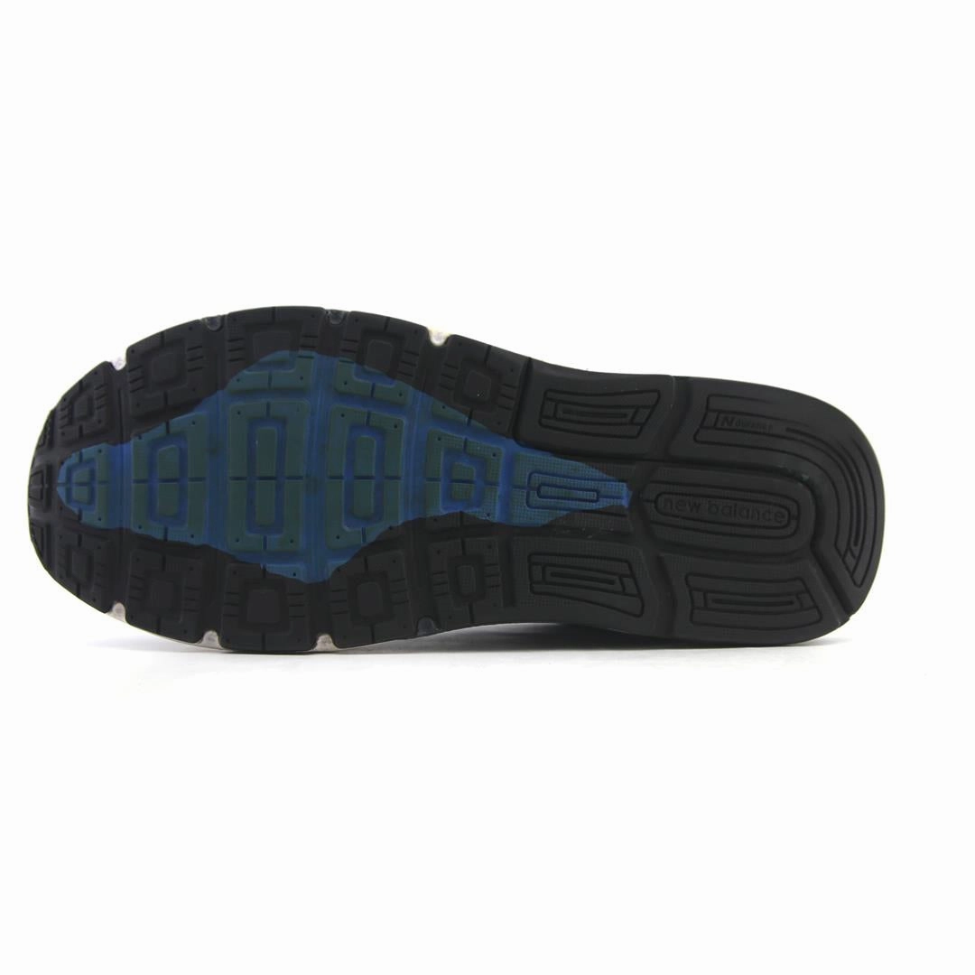 NEW BALANCE 1540V3 retro New Balance shoe shots
