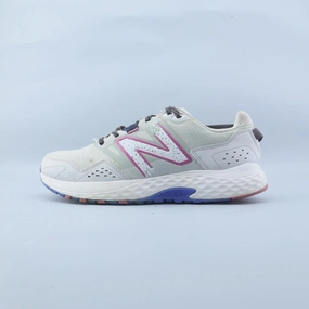 NEW BALANCE 410 V8 New Balance supportive sneaker models