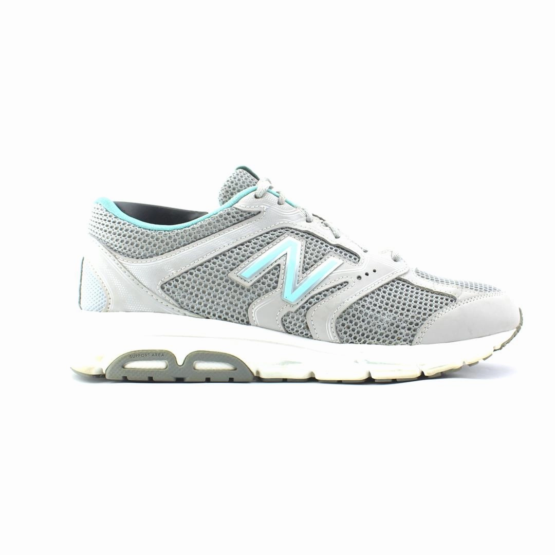 NEW BALANCE 460 V2 retro New Balance shoe shots
