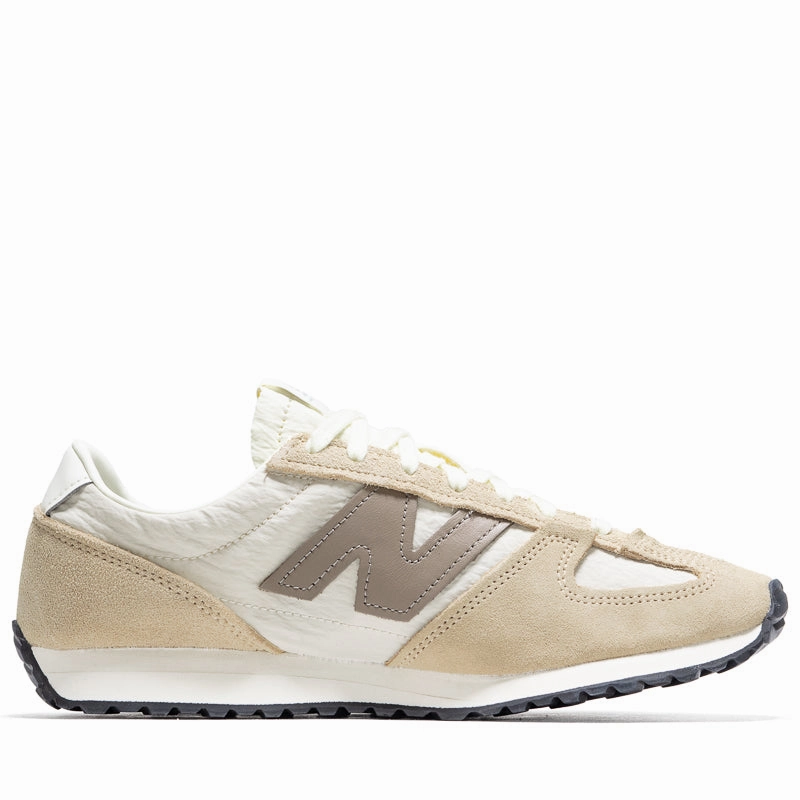 New Balance 471 - Incense/Timberwolf New Balance versatile casual sneakers
