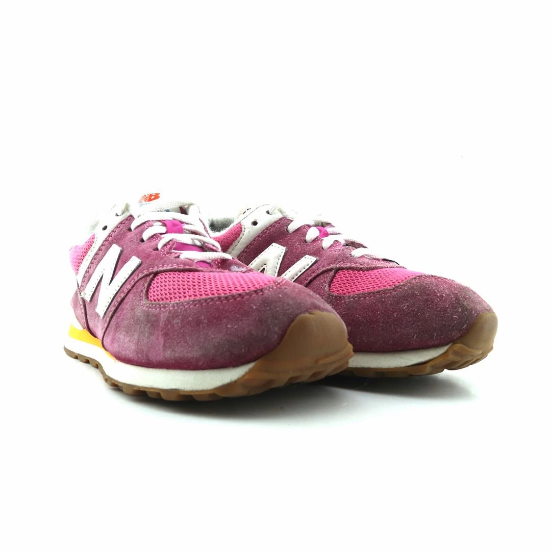 NEW BALANCE 574 CORE New Balance casual shoe looks