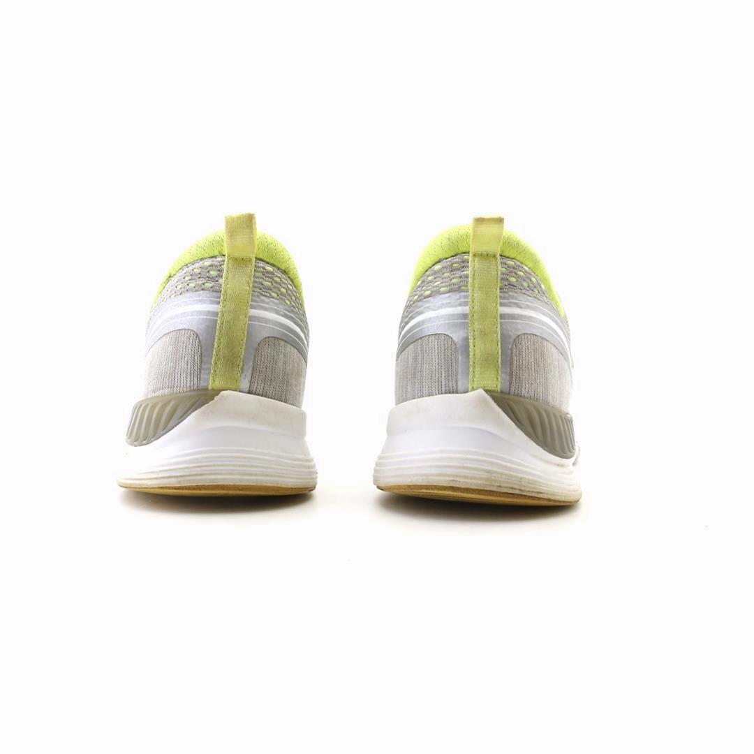 NEW BALANCE 711 retro New Balance shoe shots