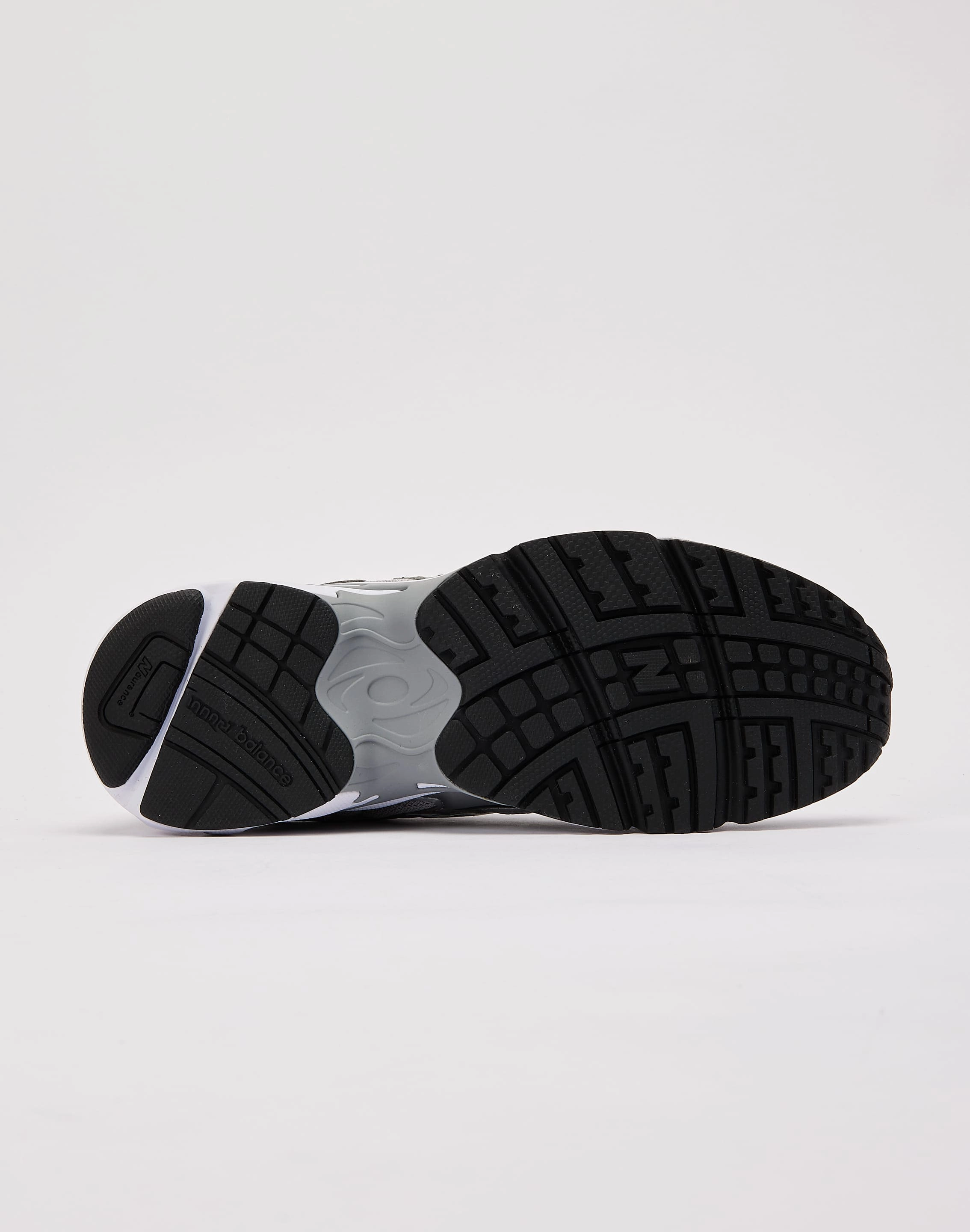 New Balance 725v1 Cushioned Shoes