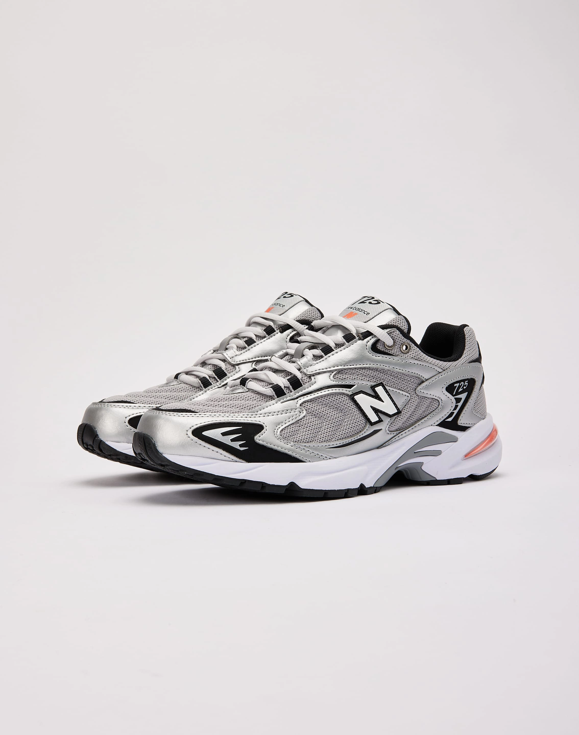 New Balance 725v1 Cushioned Shoes