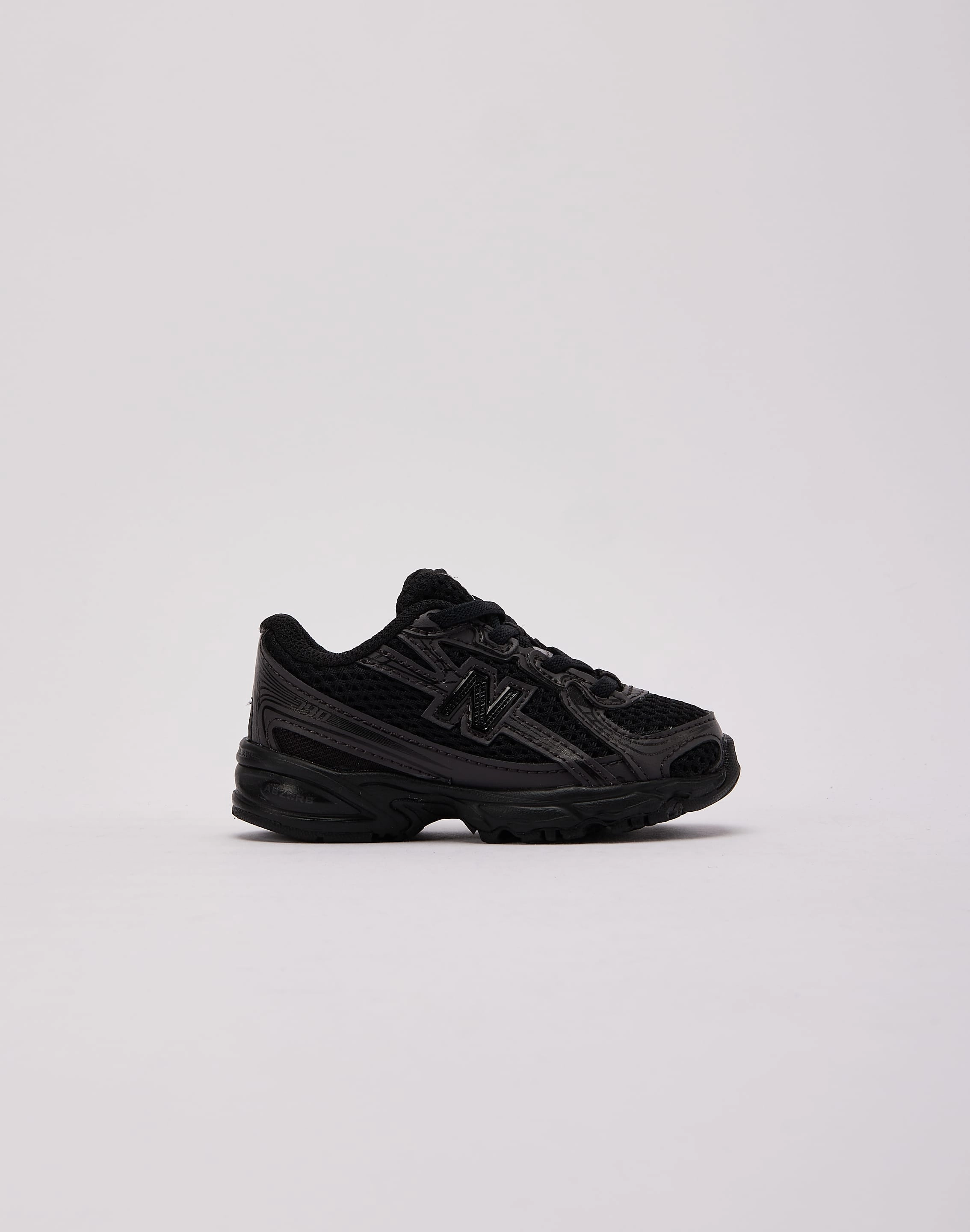 New Balance 740 Bungee Toddler New Balance sneakers with cushioned midsoles
