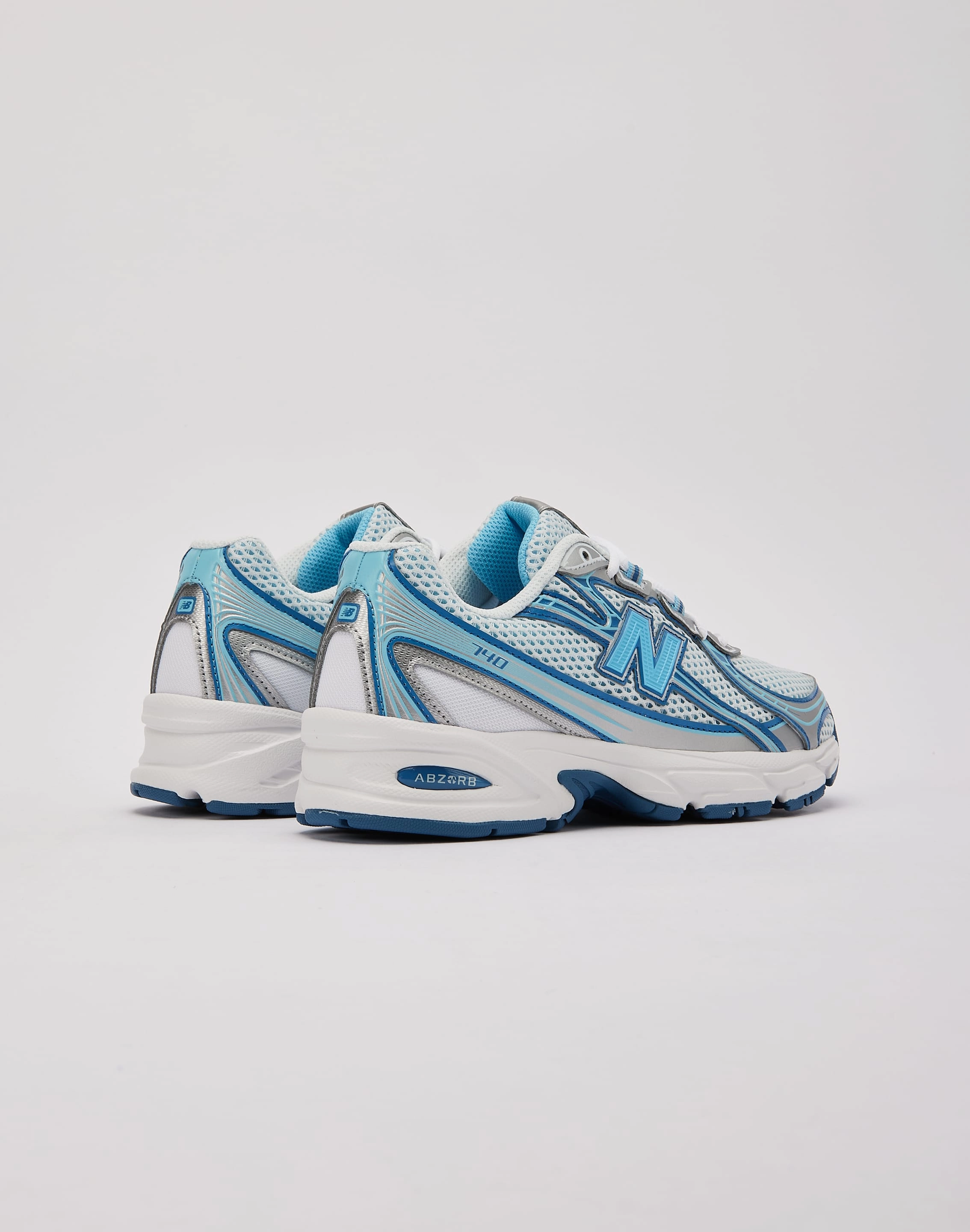 New Balance 740 Cushioned Shoes