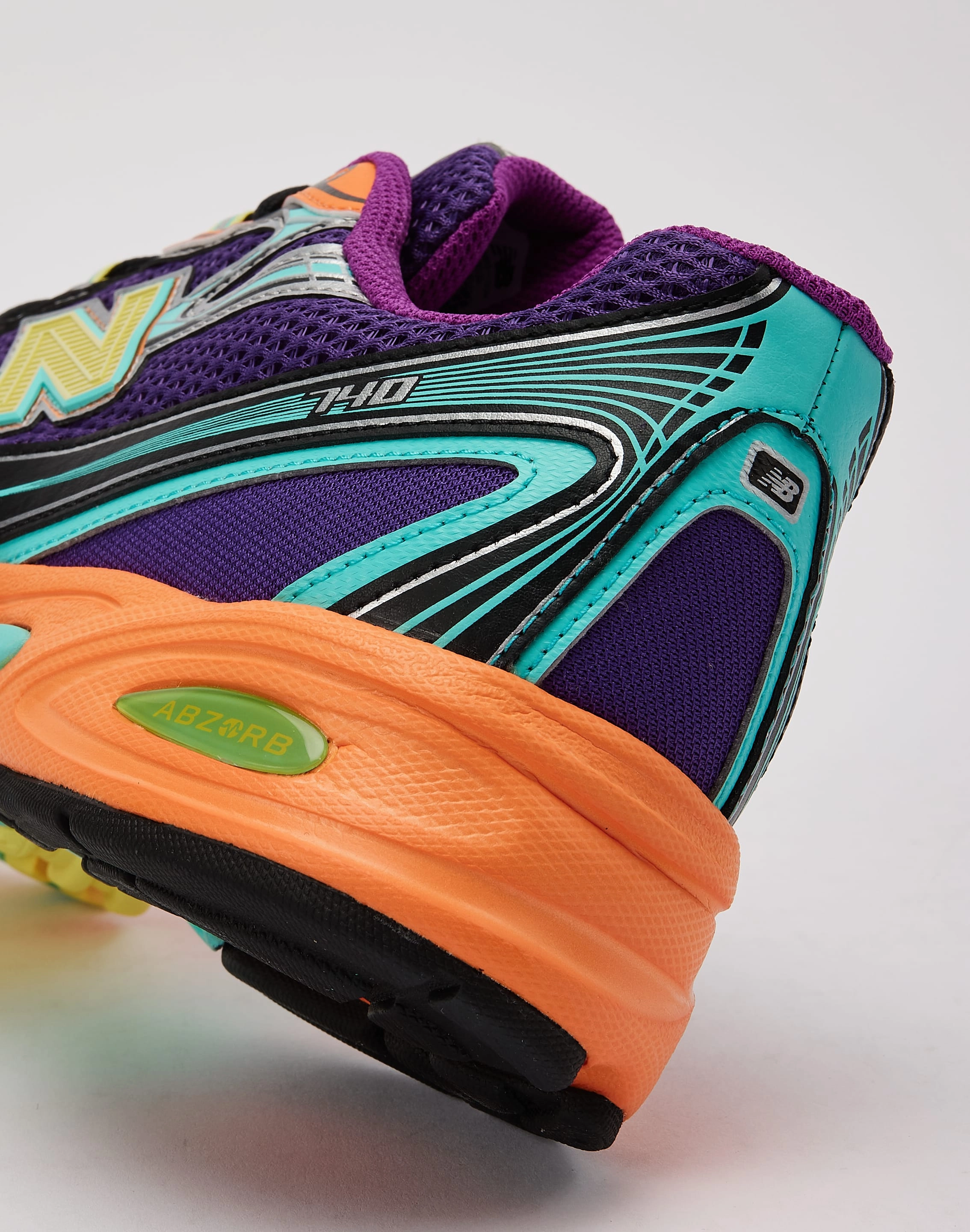 New Balance 740 Cushioned Shoes