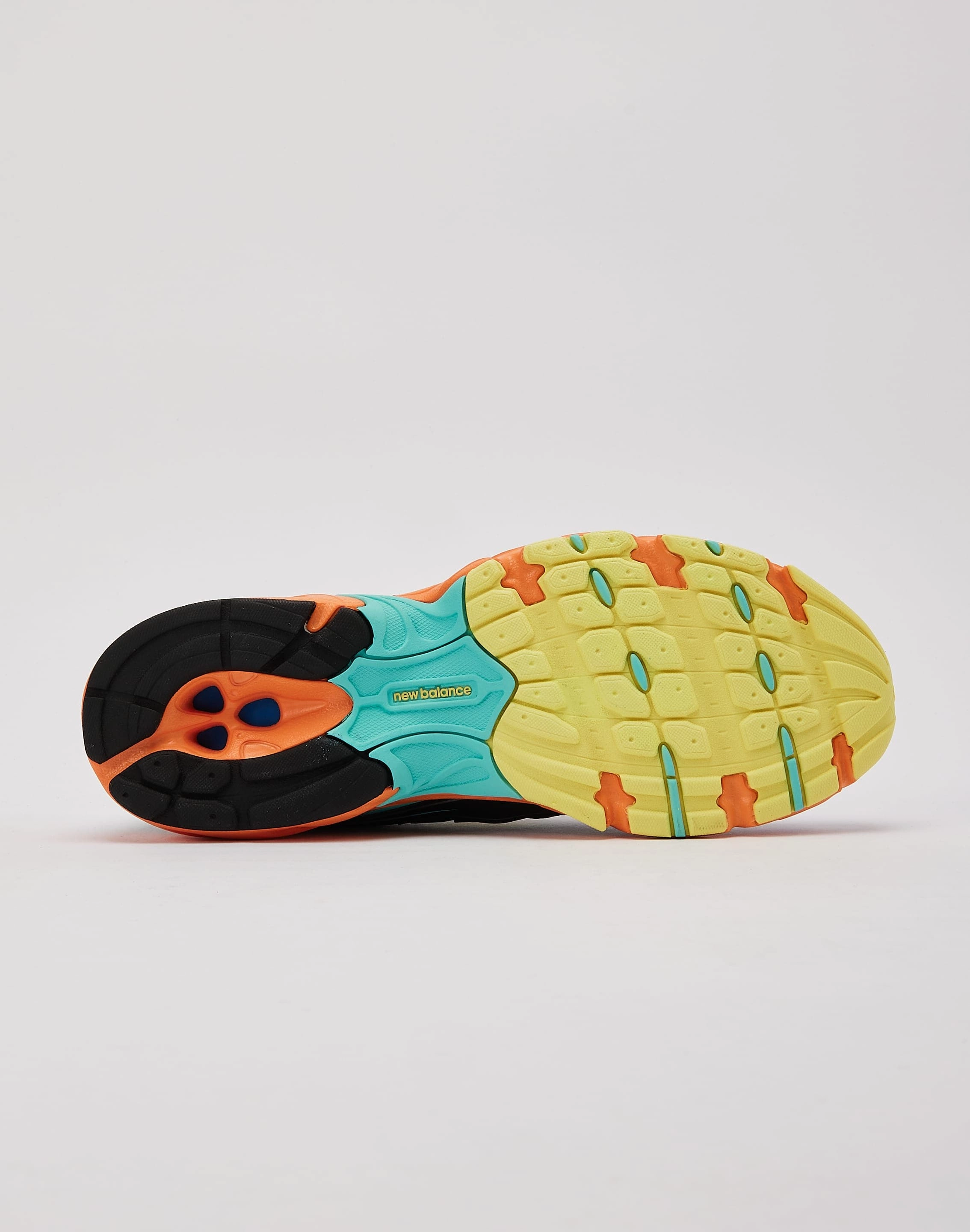 New Balance 740 Cushioned Shoes